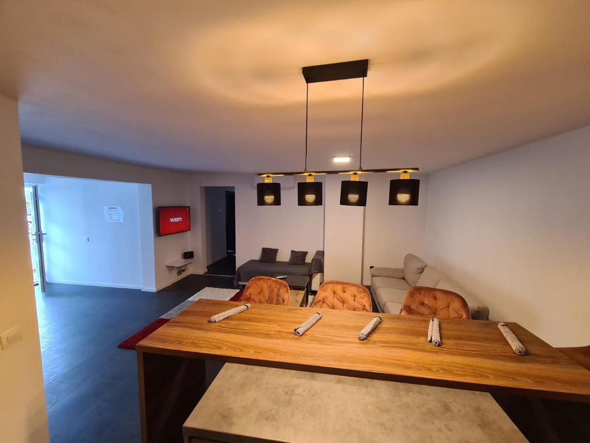 Villa Ska Pula Extérieur photo